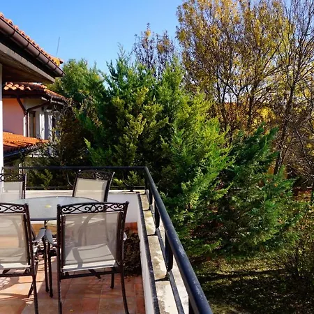 бел тауър - Bell Tower Βίλα