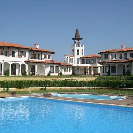 Βίλα бел тауър - Bell Tower Μπαλτσίκ