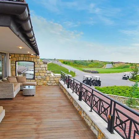 Βίλα бел тауър - Bell Tower