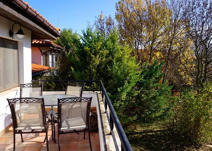 бел тауър - Bell Tower Βίλα