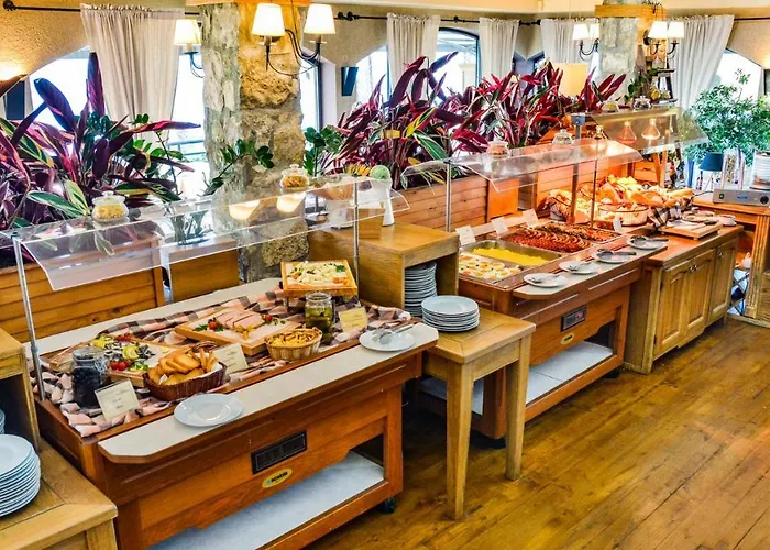 бел тауър - Bell Tower Μπαλτσίκ