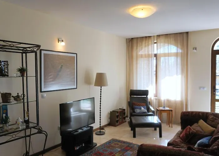 Βίλα бел тауър - Bell Tower Μπαλτσίκ