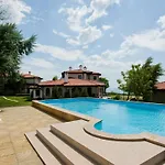 Villa бел тауър - Bell Tower